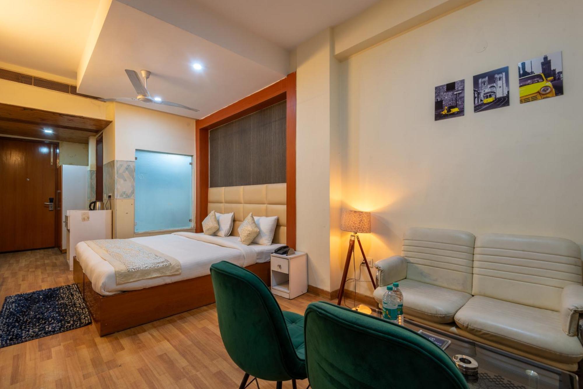 Oyster Pearl I Near Medanta Hospital I Sec-39 I Gurgaon Hotel Exterior photo