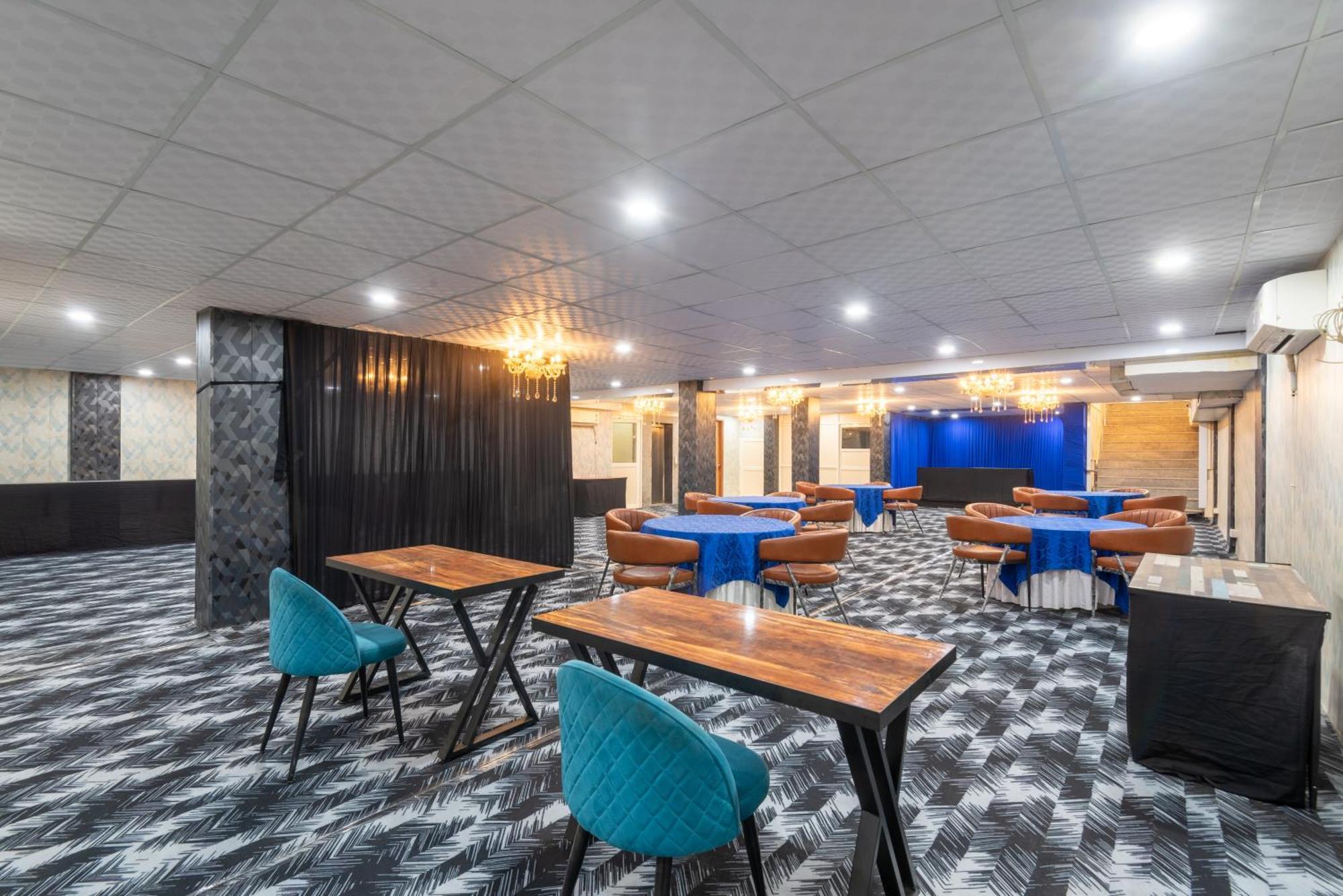 Oyster Pearl I Near Medanta Hospital I Sec-39 I Gurgaon Hotel Exterior photo